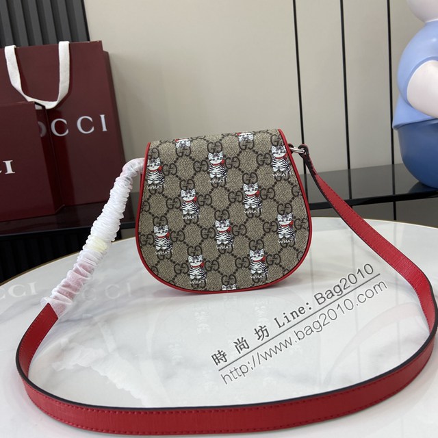 Gucci專櫃古馳2025早春兒童系列最新款動物印花下挎包 jh2922型號：814014